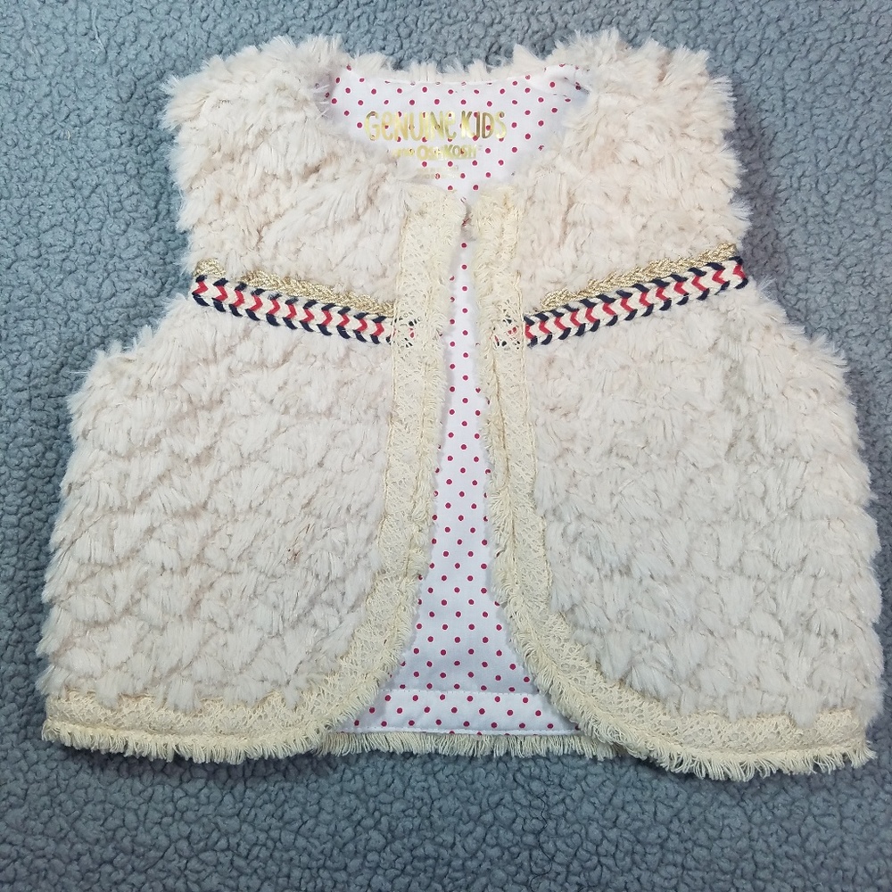 OshKosh faux fur vest w/ fringe